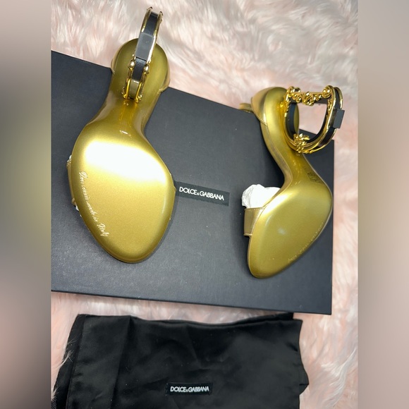 DOLCE & GABBANA Sculpted-Heel Metallic Leather sandals - Picture 14 of 16